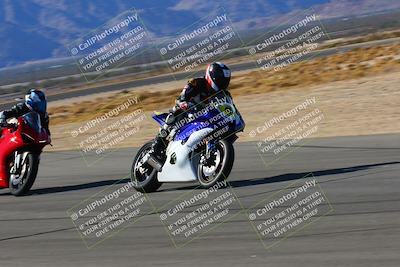 media/Jan-09-2022-SoCal Trackdays (Sun) [[2b1fec8404]]/Turn 8 (1045am)/